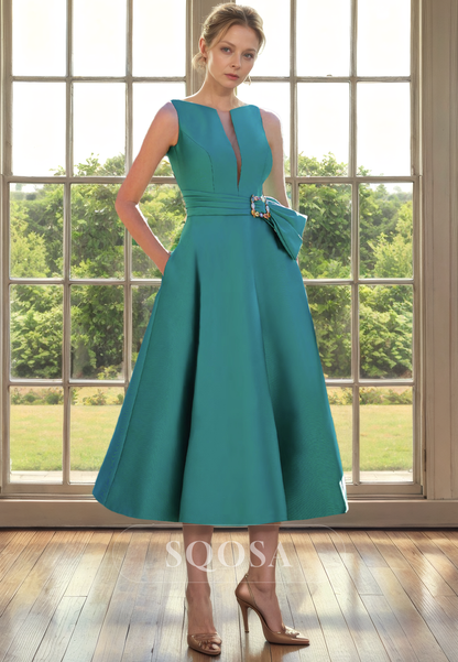 A Line Illusion V Neck Satin Mother of the Bride Dress with Pockets Short Cocktail Dress