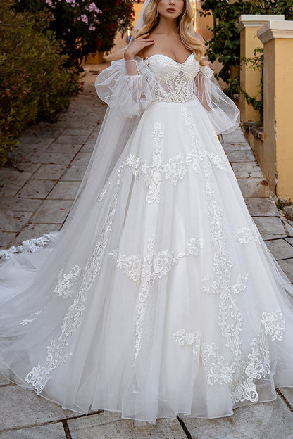 Ball Gown Sweetheart Lace Appliques Rustic Wedding Dress with Long Sleeves QW2195