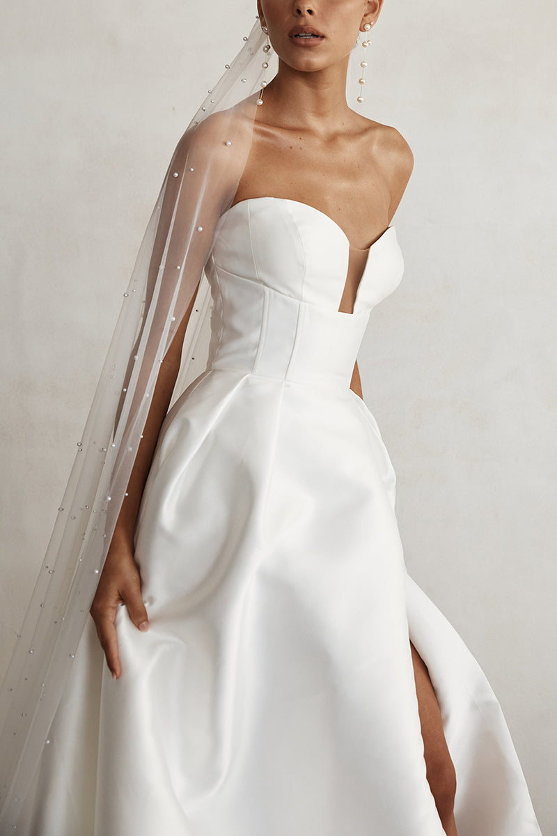 A line V Neck Side Slit Satin Simple Wedding Dress Bridal Gown QW0902