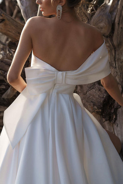 Hall Casual White Wedding Dress A LIne Off Shoulder Satin Pleated Simple Bridal Gowns QW2655