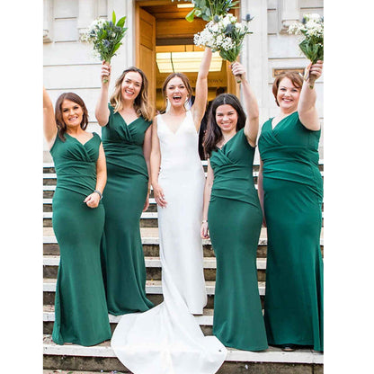 Sexy V Neck Green Mermaid Long Bridesmaid Dress QB3098