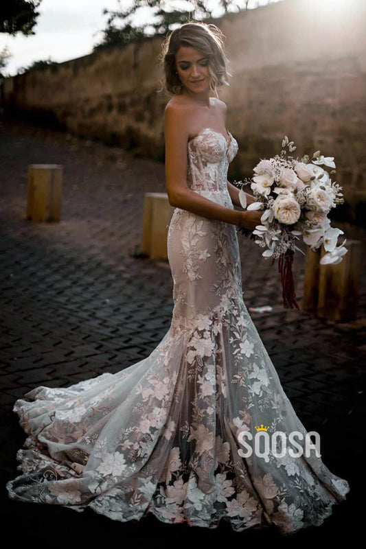 Mermaid/Trumpet Wedding Dress V-Neck 3D Lace Wedding Gown QW2435|SQOSA