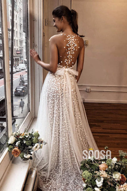 Plunging V-neck Exquisite Lace Bohemian Wedding Dress QW2543|SQOSA