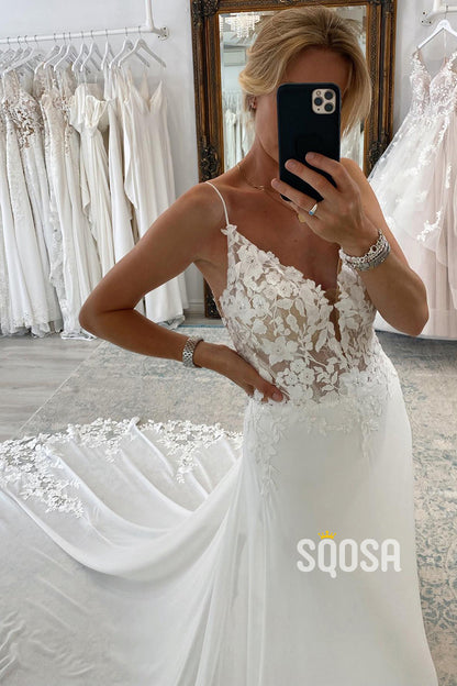 Plunging V-Neck Lace Appliques Bohemian Wedding Dress QW2627